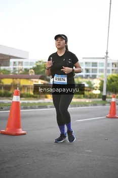 Runner Photo 1537256