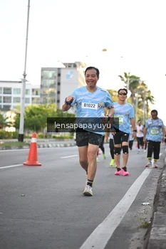 Runner Photo 1537268