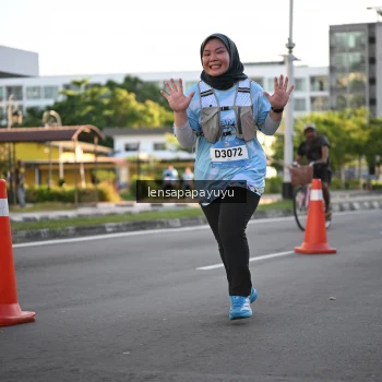Runner Photo 1537312