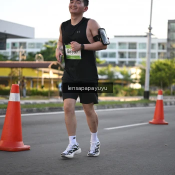 Runner Photo 1537384