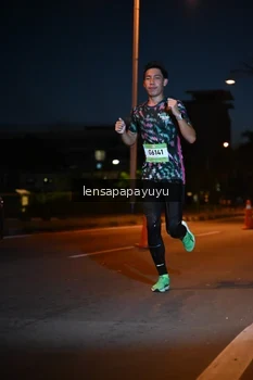 Runner Photo 1537528