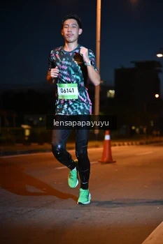 Runner Photo 1537548