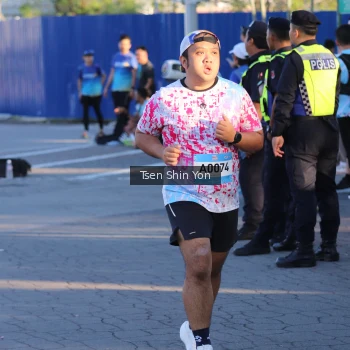 Runner Photo 1537557