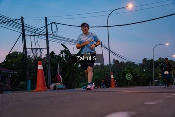 Runner Photo 1537586