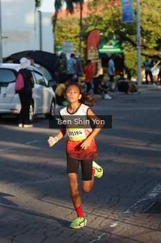 Runner Photo 1537588