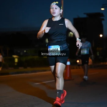 Runner Photo 1537644