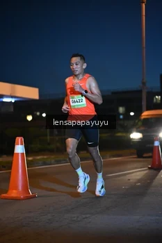 Runner Photo 1537694