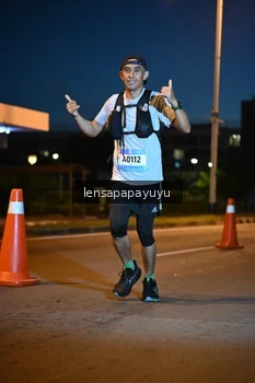 Runner Photo 1537721