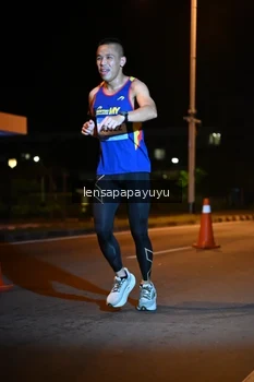 Runner Photo 1537830