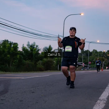 Runner Photo 1537838