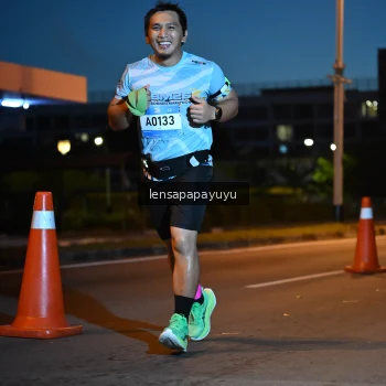 Runner Photo 1537855