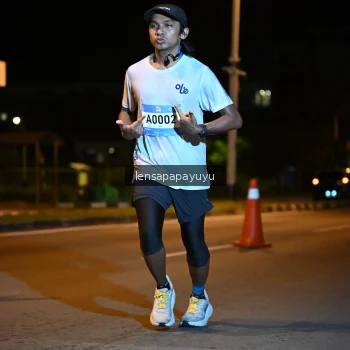 Runner Photo 1537877