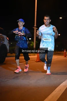 Runner Photo 1537908