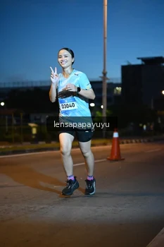 Runner Photo 1537999