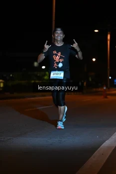 Runner Photo 1538130