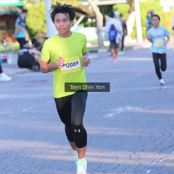 Runner Photo 1538187