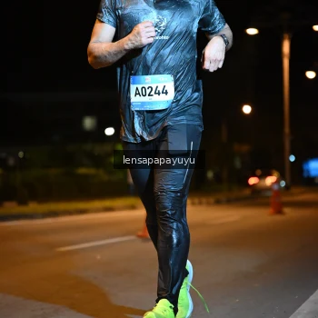 Runner Photo 1538191