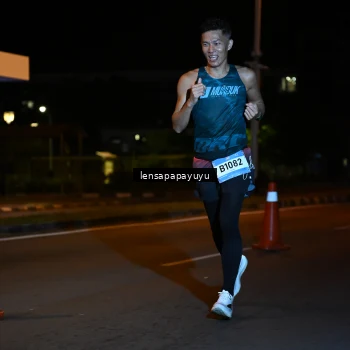 Runner Photo 1538505