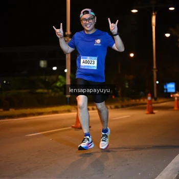 Runner Photo 1538831