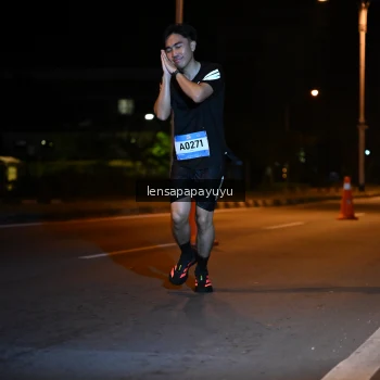 Runner Photo 1539001