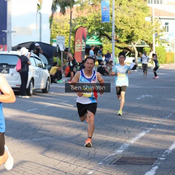 Runner Photo 1539169