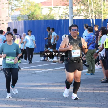 Runner Photo 1539321