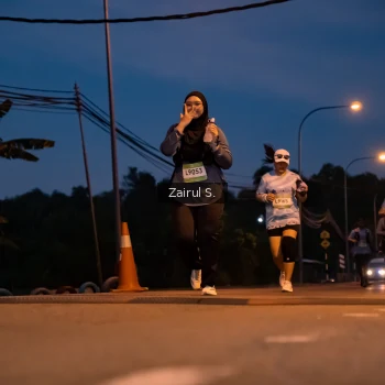 Runner Photo 1539683