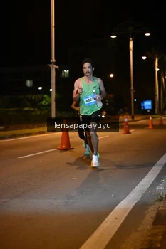 Runner Photo 1539782