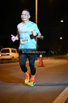 Runner Photo 1540068