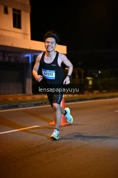 Runner Photo 1540086