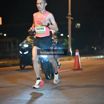 Runner Photo 1540134