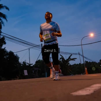 Runner Photo 1540293