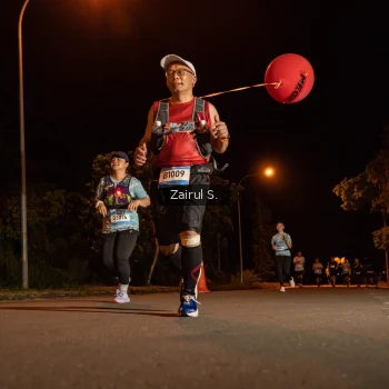 Runner Photo 1541116