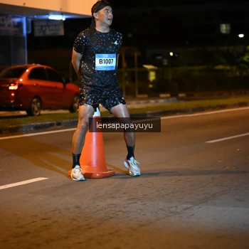 Runner Photo 1541143