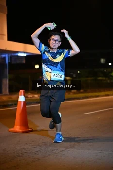 Runner Photo 1541215