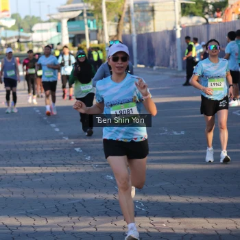 Runner Photo 1541304