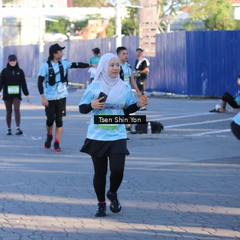 Runner Photo 1541536