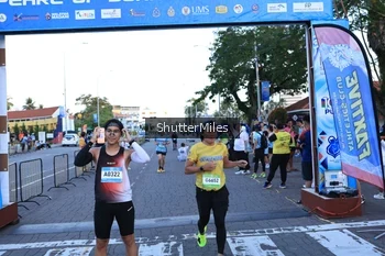 Runner Photo 1541570