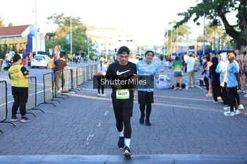 Runner Photo 1541779