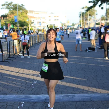 Runner Photo 1542136