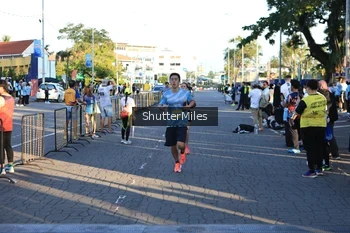 Runner Photo 1542245