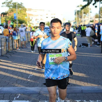 Runner Photo 1542276
