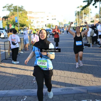 Runner Photo 1542372