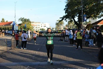 Runner Photo 1542497