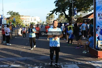 Runner Photo 1542583