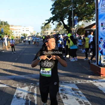 Runner Photo 1542794