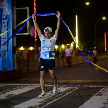 Runner Photo 1543081