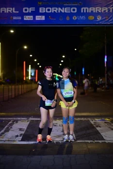 Runner Photo 1543175