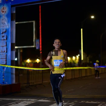 Runner Photo 1543189