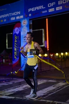 Runner Photo 1543201